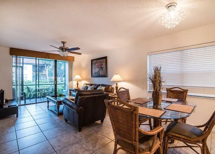 Luxury Shorewalk Water Front 2 Bedroom 2 Bathroom 3Mins Img 5 Mins Beach