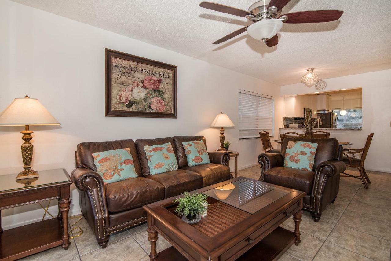 Luxury Shorewalk Water Front 2 Bedroom 2 Bathroom 3mins Img 5 Mins Apartment Bradenton Beach